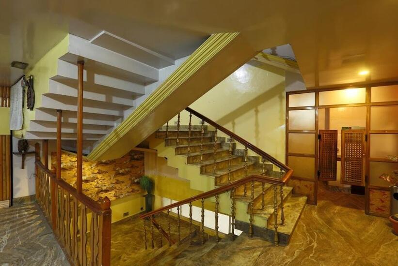 Hotel Assembly Shillong Esterno foto