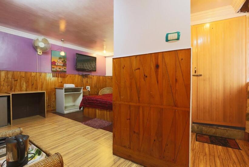 Hotel Assembly Shillong Esterno foto